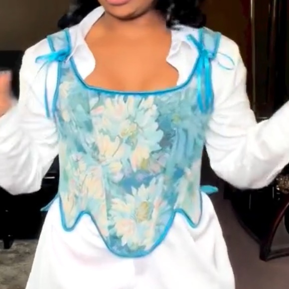 Blue corset - Picture 4 of 4